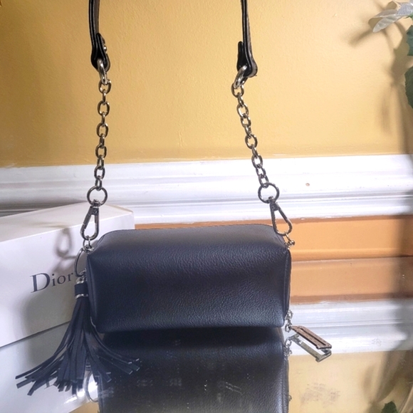 Host pick 🔥 Dior🔥beauty pouch convertible shoulder bag - Picture 12 of 17